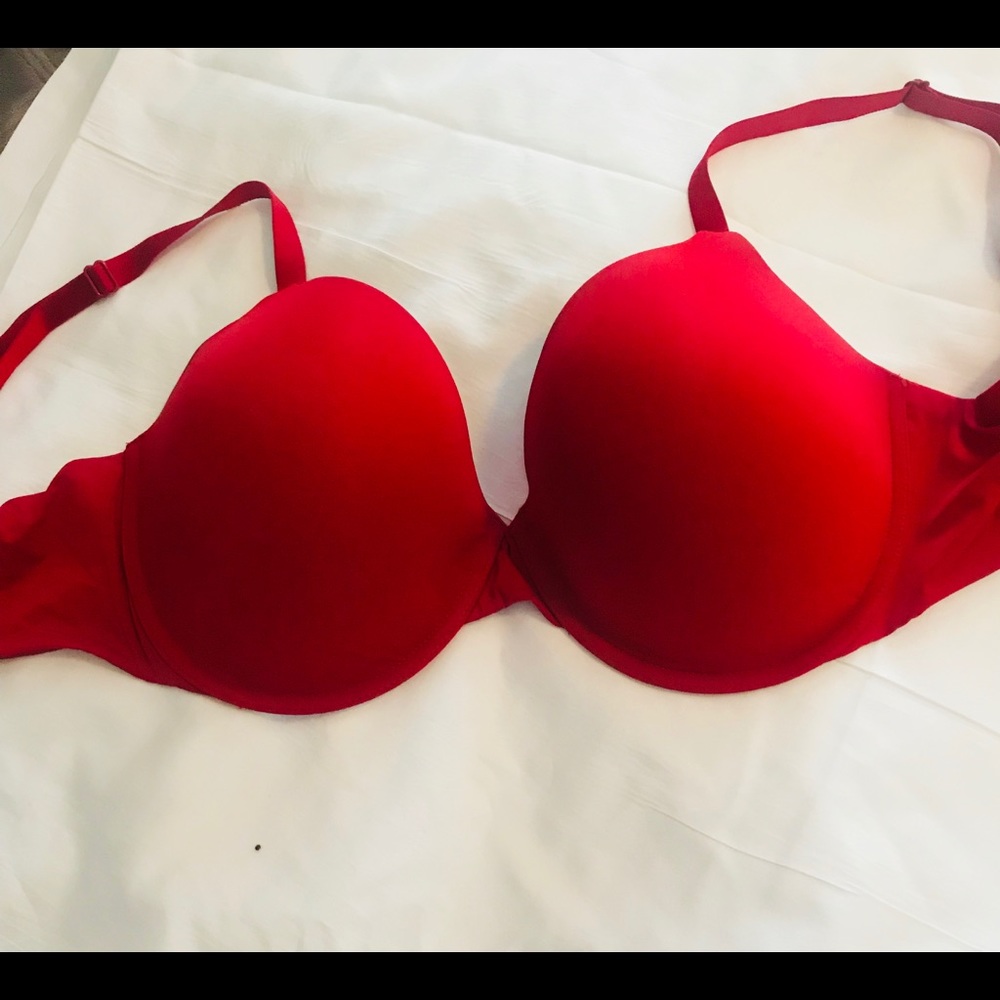 36DDD VS bra
